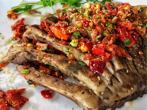 香味浓郁,外脆里嫩的手抓羊排