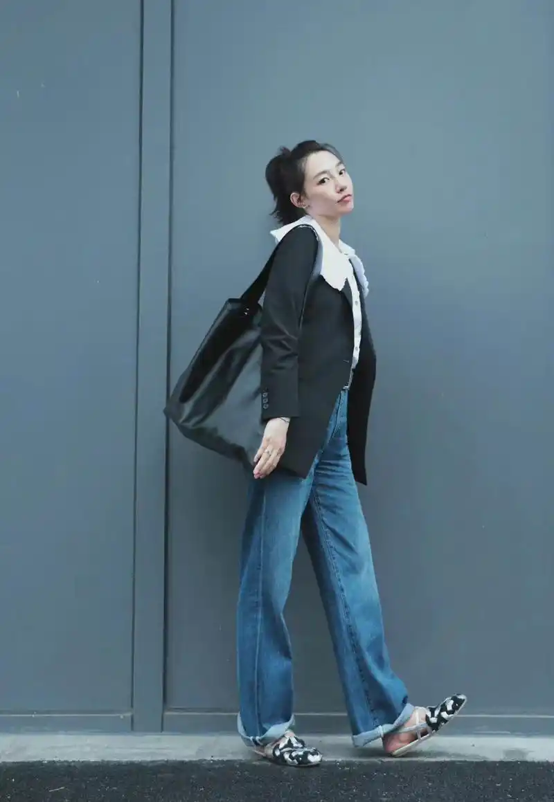 38岁白百何的春季穿搭,减龄中透着潮流,每套look都接地气又时尚