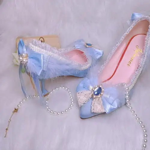 公主穿的高跟鞋