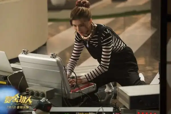 《赏金猎人》曝笑high了特辑 钟汉良用生命搞笑(4/8)