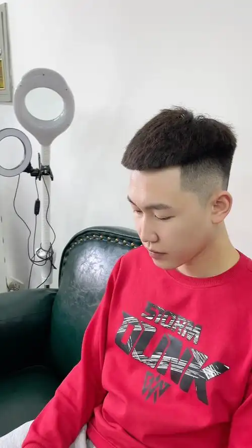 男士发型设计,短寸飞机头