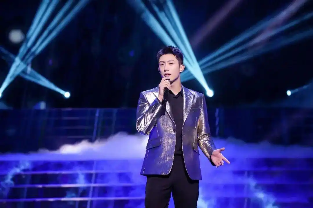 黄景瑜壁纸|你就站在原地安稳的被我喜欢就好