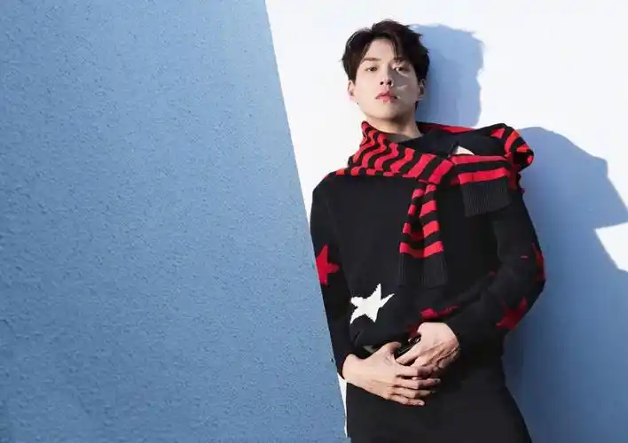 直通春晚录制现场图:迪丽热巴好美,朱一龙好帅,吴磊魏大勋可爱