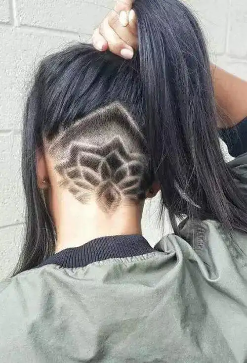 女生长头发内剃发型设计