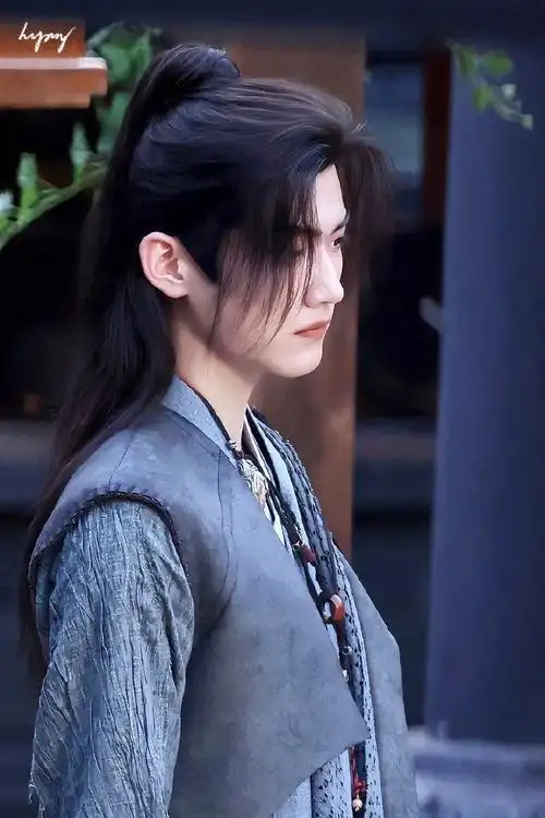 周柯宇念无双蓝色古装路透