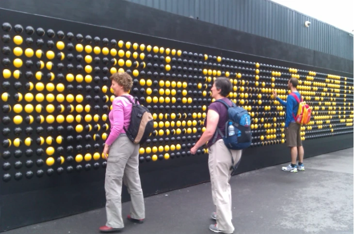 总结一下互动墙都有哪些新鲜玩法!