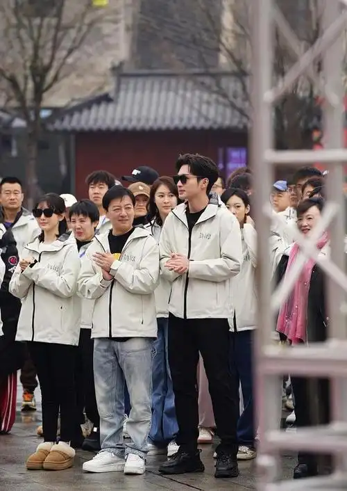 11《余生有涯》主演:张彬彬,毛晓彤国产法治题材的电视剧口碑向来不错