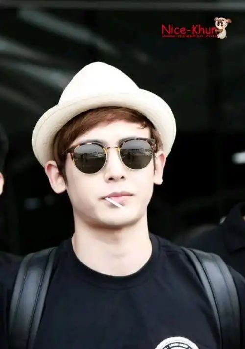 nichkhun