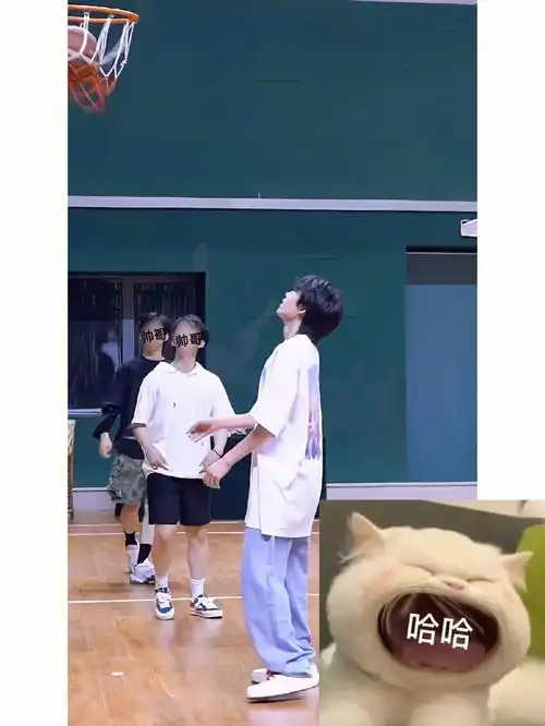 时代少年团宋亚轩  #宋亚轩壁纸  #打篮球