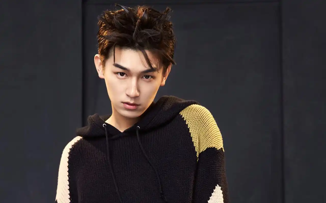 杨旭文高清写真图片桌面壁纸