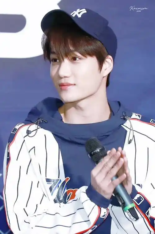 [金钟仁私服教科书] [金钟仁世界第一可爱] [金钟仁爱豆之神]-vlog