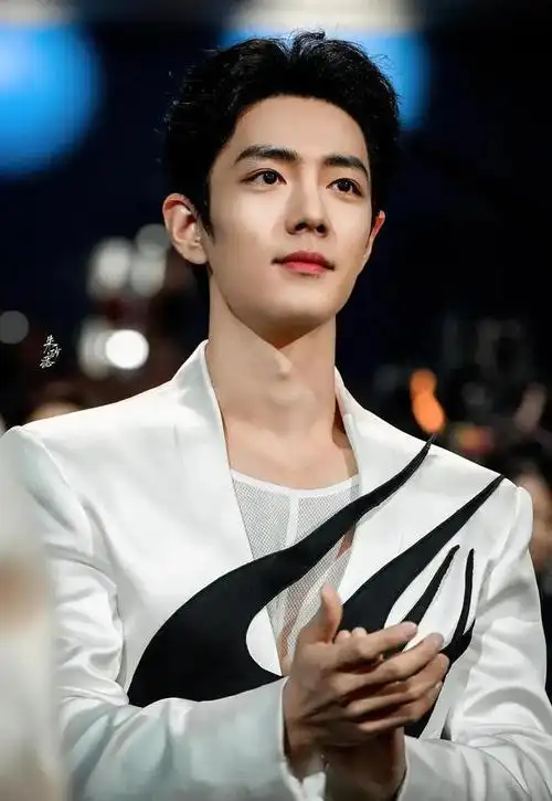 网易首页>网易号>正文申请入驻> 第四名:#张艺兴#67,和鹿晗同为exo