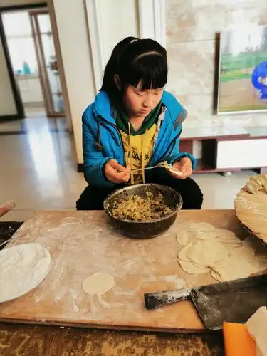 包饺子喽!