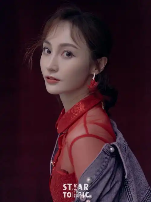 姚笛时尚靓丽写真图片210