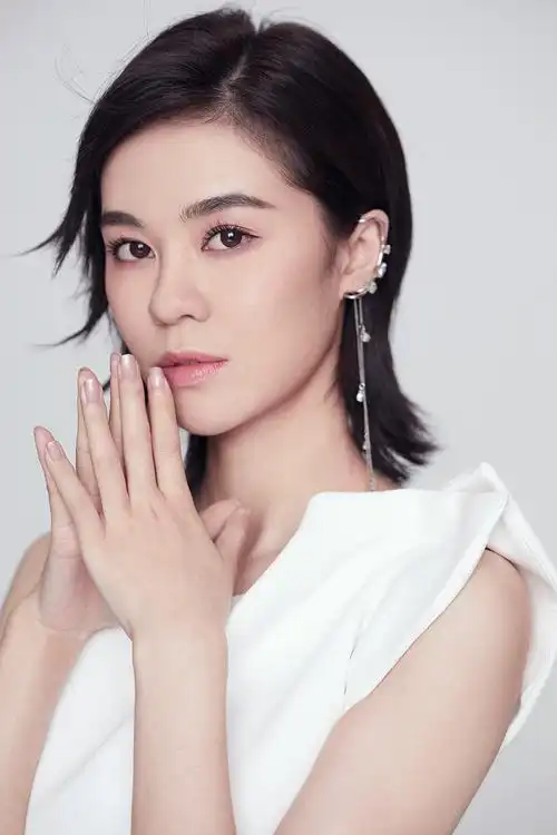 2019 郁可唯"无限进化"上海站预售开启!