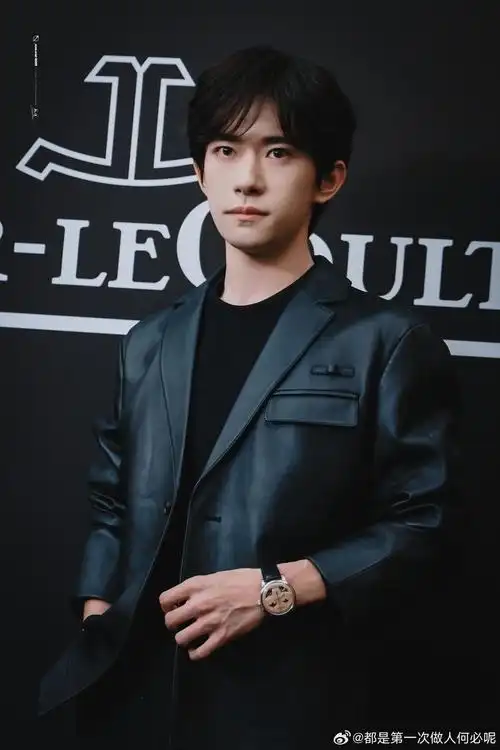 蒋勤勤夸易烊千玺和吴磊都是天赋型演员这波属实有人吃亏了