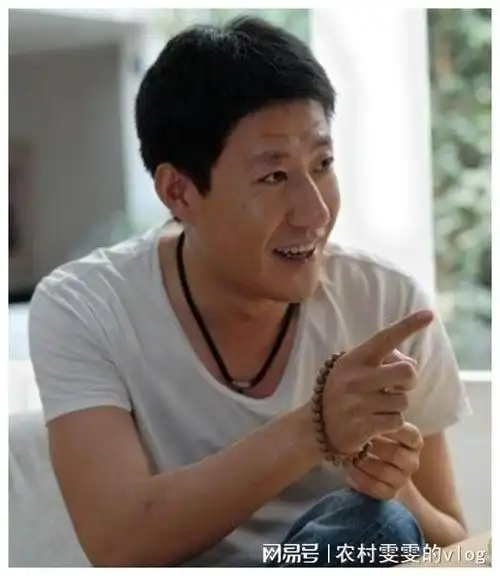 好男人于震:重情义和前妻结婚,却被误解家暴,今将二婚妻宠上天