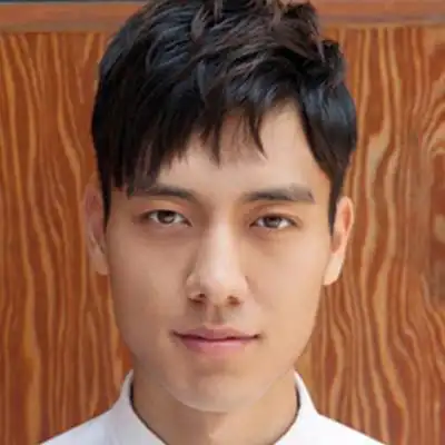 脸宽头大男生适合发型推荐 让你帅气魅力倍增迷倒女神