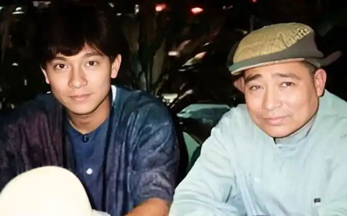 刘德华和父亲老照片