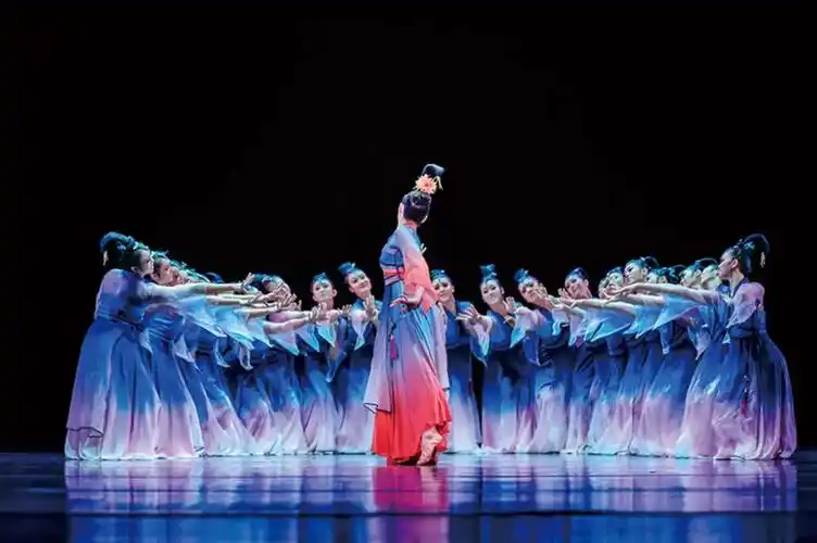 【我在广艺等你】舞蹈学院:舞动春光,成就人生梦想_广西艺术学院招生