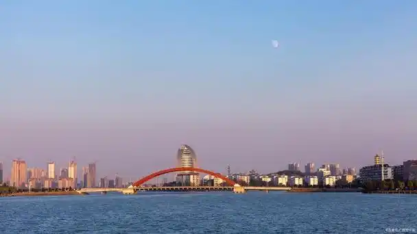 浙江省,拥有丰富的自然景观和历史文化遗址,以下是湖州的几个好玩的