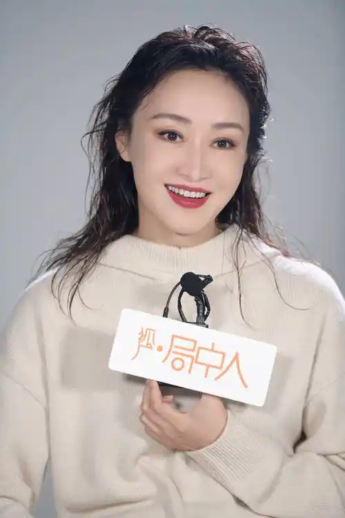 狐厂局中人 | 赵子琪谈年轻演员,夸赵露思灵气陈飞宇敬业_娱乐_李峋