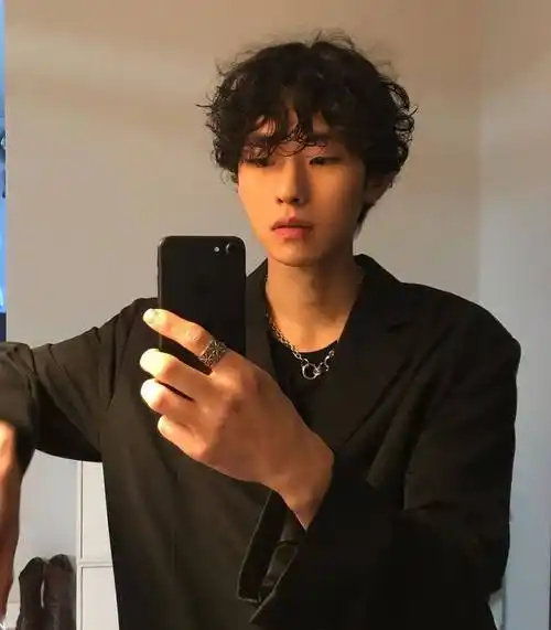 发型丨男士发型推荐小卷毛