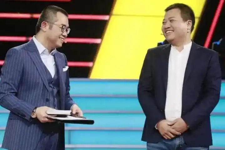 非你莫属李晨:北大才子40天狂赚1亿,上节目被质疑履历造假,如今怎么样