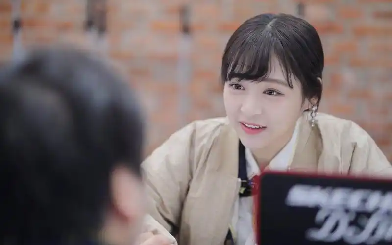 【张语格】20171118 snh48第三届风尚大赏握手会袋王直播 张语格cut