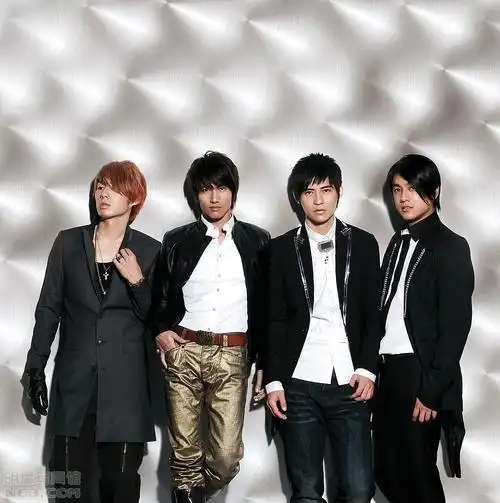 f4写真-981x986.207k.高清大图-明星写真馆n63.com