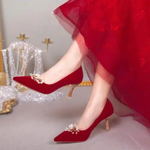 婚鞋秀禾婚纱两穿水晶鞋新娘鞋女大红色高跟鞋水钻2022新款单鞋