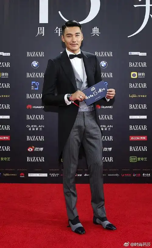 芭莎这次红毯可以猜身高了