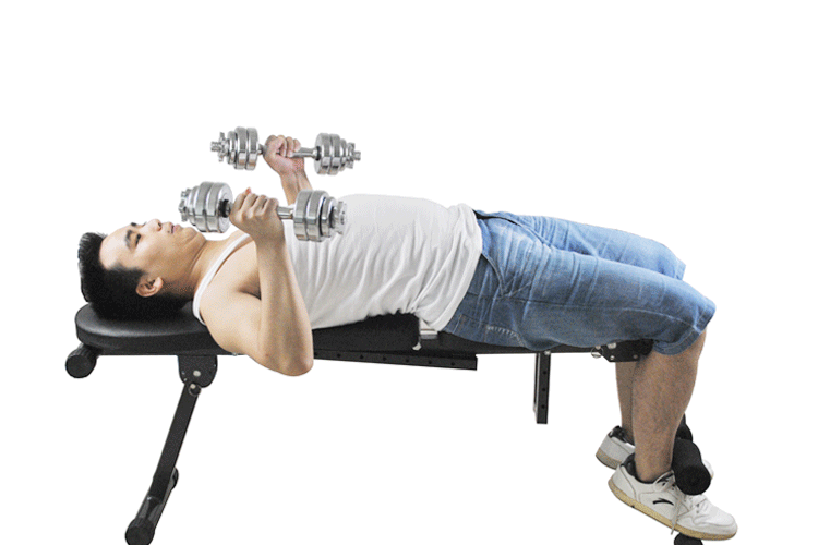 这样锻炼,胸肌中缝才会清晰