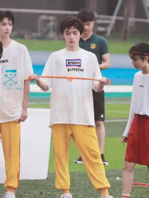 宋亚轩  #tf家族夏季运动会  打水仗的小宋(一)