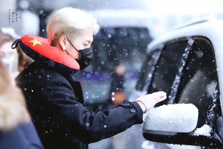 王嘉尔 - 堆糖,美图壁纸兴趣社区