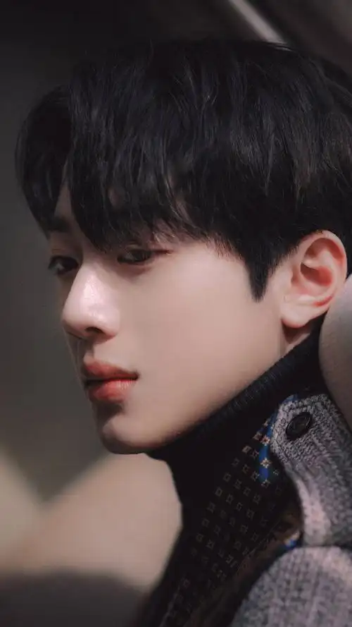 赖冠霖/ @hitorihai