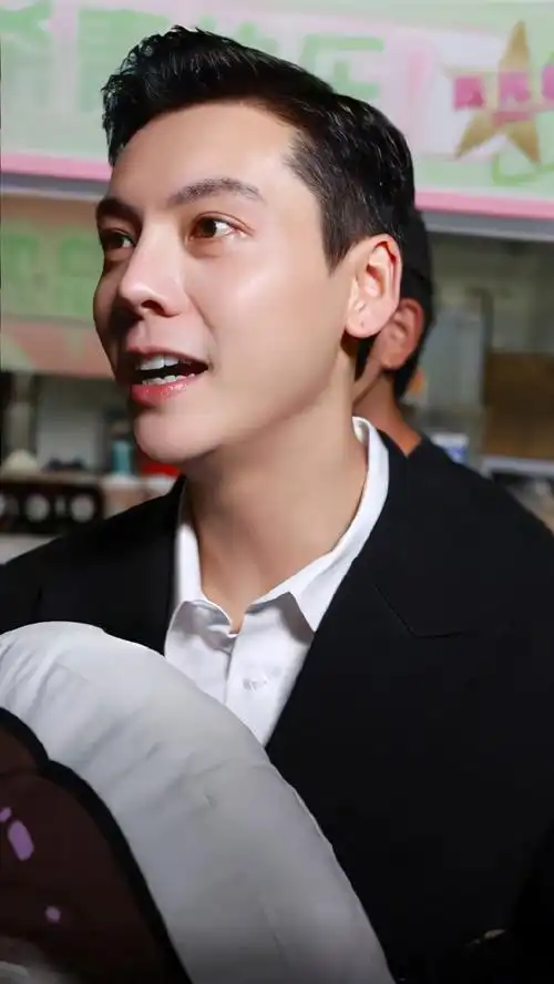 陈伟霆许我耀眼##陈伟霆