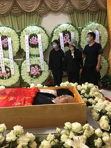 王克家先生遗体告别仪式现场