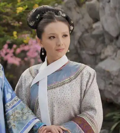 孙茜回应网友谩骂,称诅咒家人不会沉默,网友:不应该反思自己?