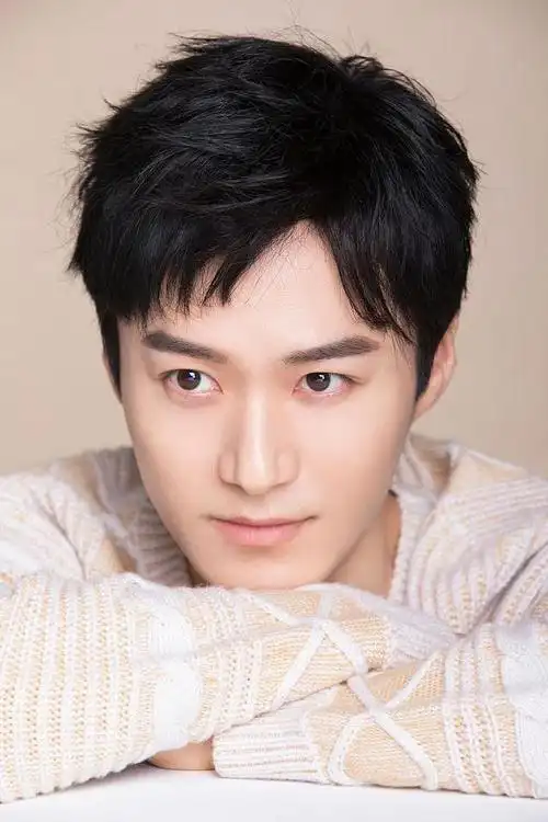 茅子俊暖冬生日大片释出 笑容温暖气质迷人