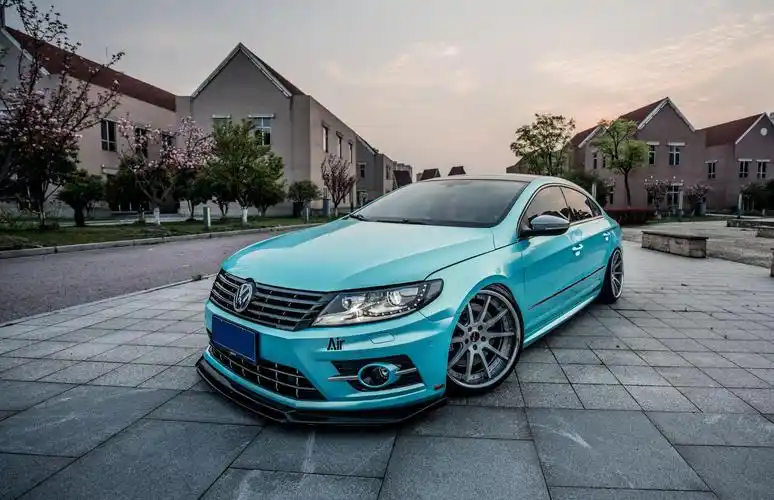 大众cc原本很个性了,改装成"冰雪蓝"配色真是非常骚气!