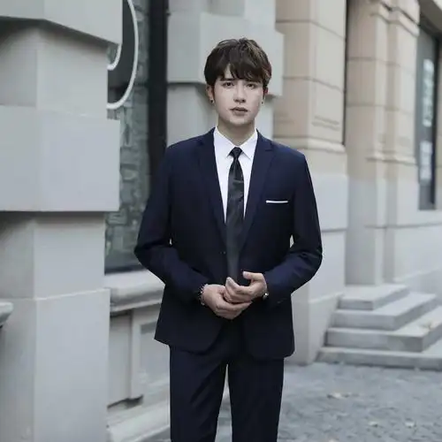 西装男套装韩版修身帅气休闲正装一套男士西服新郎结婚礼服三件套