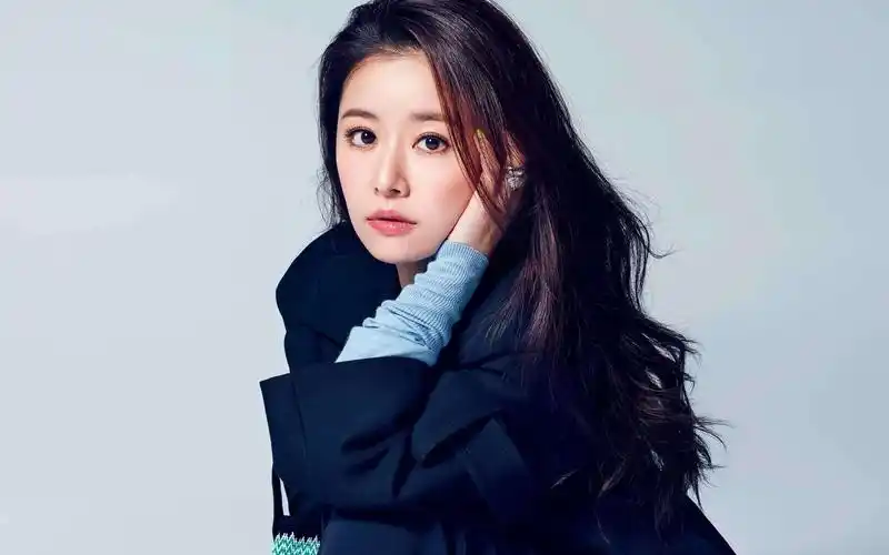 林心如晒跑步照片,"抱怨"霍建华嫌弃自己胖,暗戳戳撒狗粮太甜蜜!