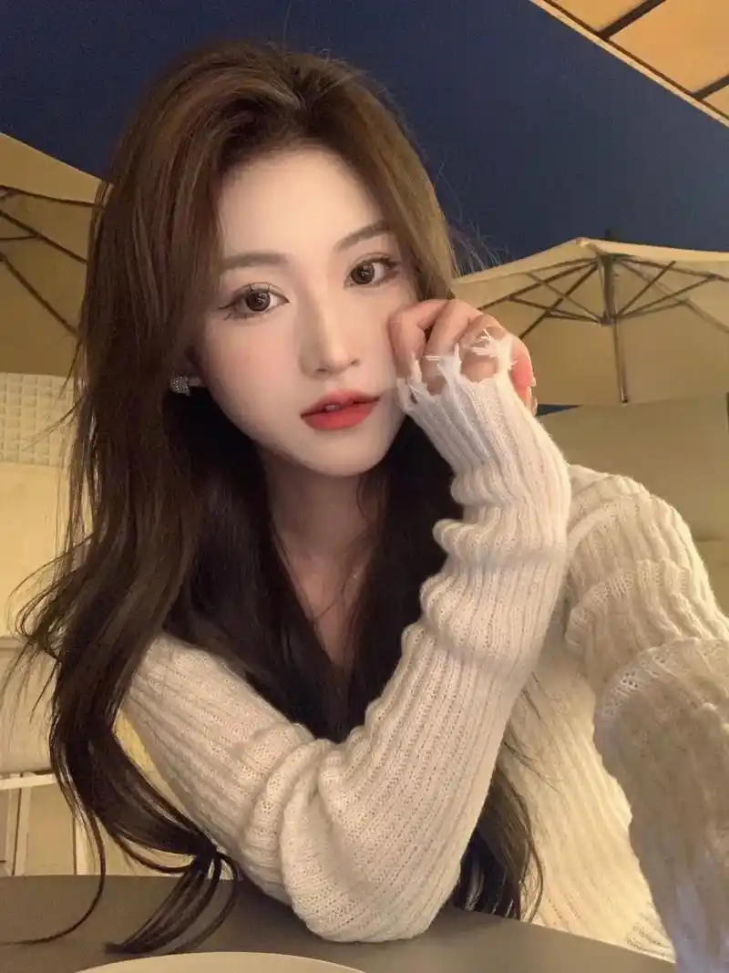 这种自带仙气又减龄的发色!真的超耐看显白 即 - 抖音