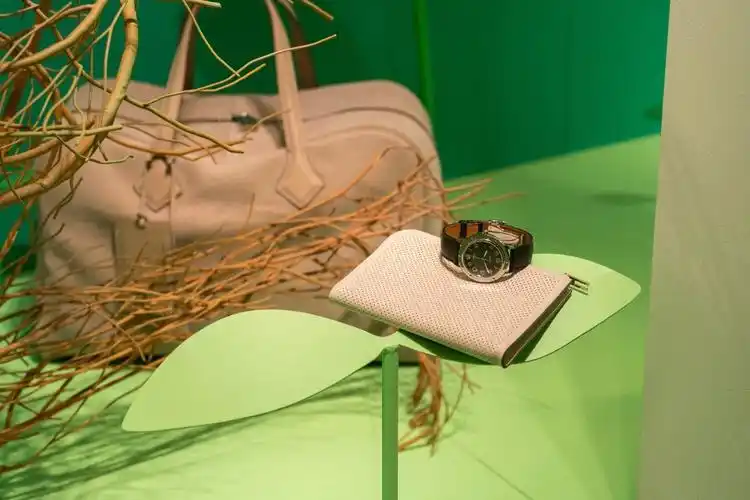 爱马仕的橱窗艺术