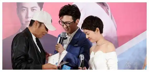 贺涵_罗子君_唐晶