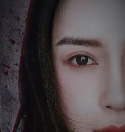 杨颖平行双眼皮