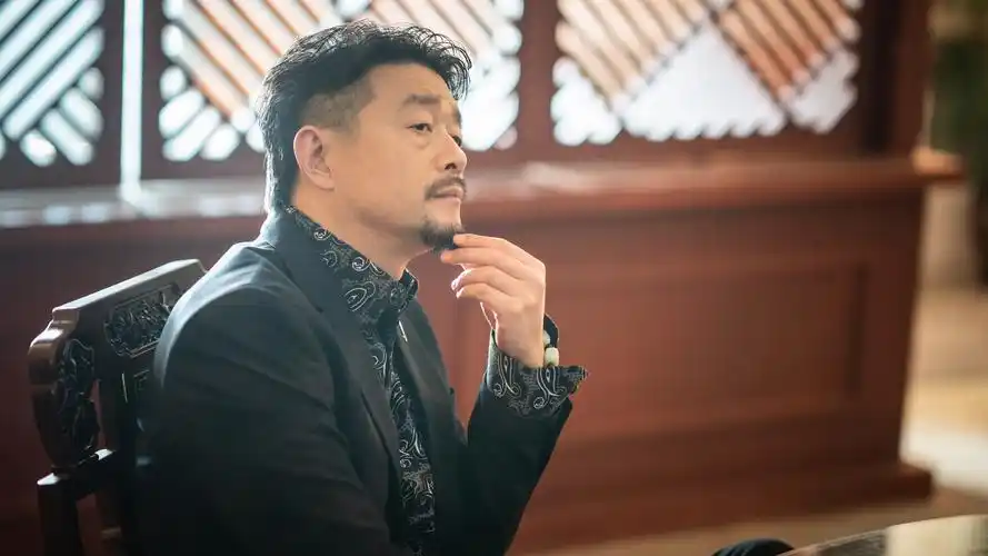 p data-id="sjclz94pyb7e">董向荣,中国内地影视男演员.