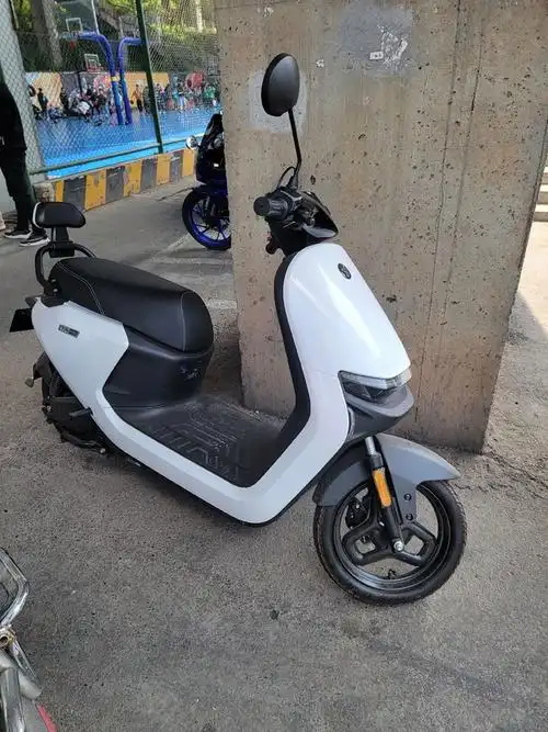 九号电动车整车