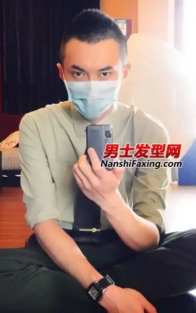 瓜子脸剪圆寸莫西干好看吗